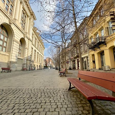 Old Town Jacuzzi Studio Bucureşti Eksteriør bilde